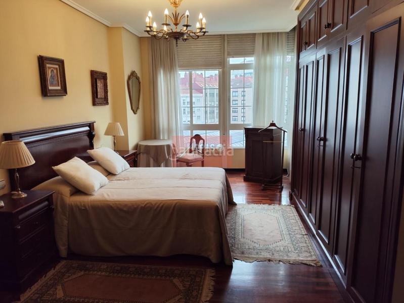 Foto ec635106-a8fd-41a8-a5bf-69caf64cef17. Appartamento con riscaldamento in Centro Ourense