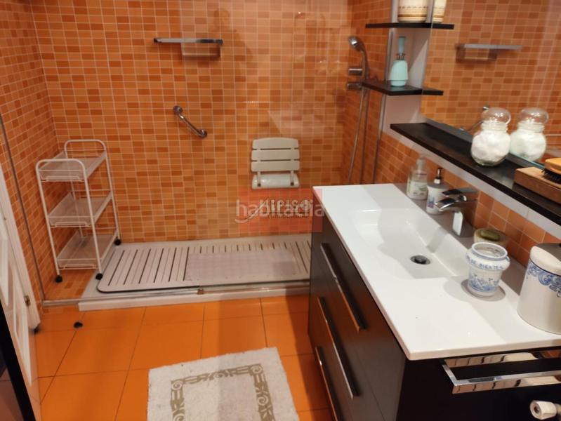 Foto 3b7cf3f7-a4c1-466d-b595-bf6caf190159. Piso en Centro Ourense