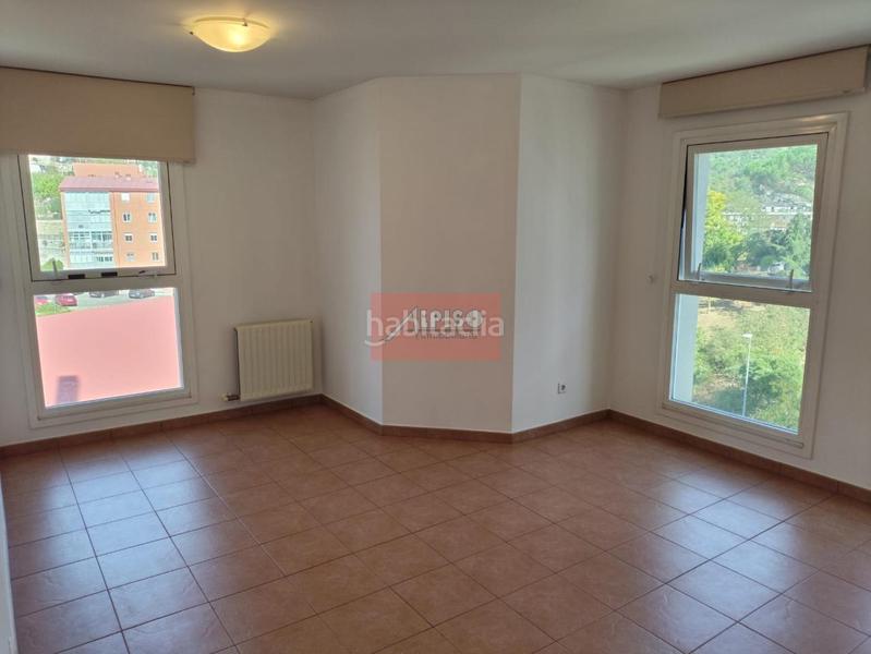 Foto 8cfa11a7-4e8a-43f0-9319-e3333eed5a80. Miete etagenwohnung mit heizung parking in Barrocanes Ourense