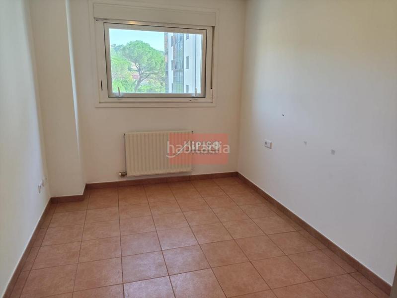 Foto 8cfd4bc9-f742-4bf1-ad8a-97a7e6a2012a. Rent flat with heating parking in Barrocanes Ourense