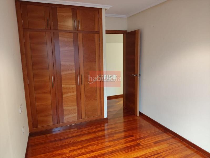 Foto c2558b46-2cdc-4e82-890c-2d2ce5d1efd2. Lloguer apartament amb calefacció aparcament a Vistahermosa Ourense
