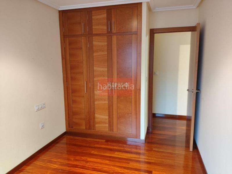 Foto 5bacf803-1415-48b7-ad82-de0c5e24c177. Alquiler apartamento en Vistahermosa Ourense