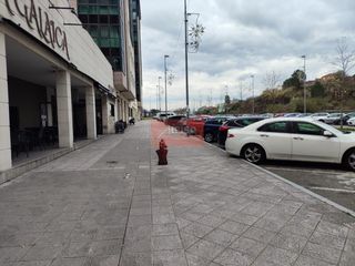 Lloguer Local Comercial  Chano piñeiro