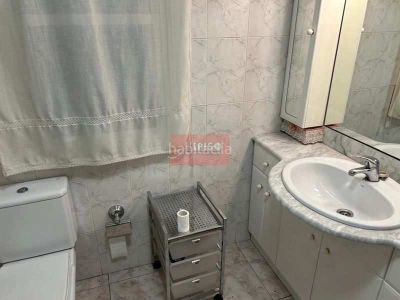 Foto 15c009cb-cf28-43b1-8e50-f401fd88a293. Piso en Centro Ourense