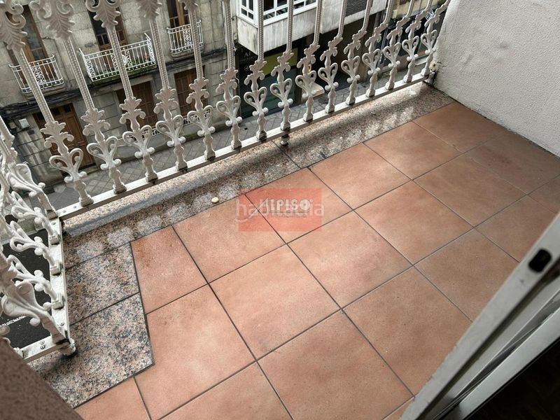 Foto e45e295d-7bad-401c-9903-7376580f15f2. Piso en Centro Ourense