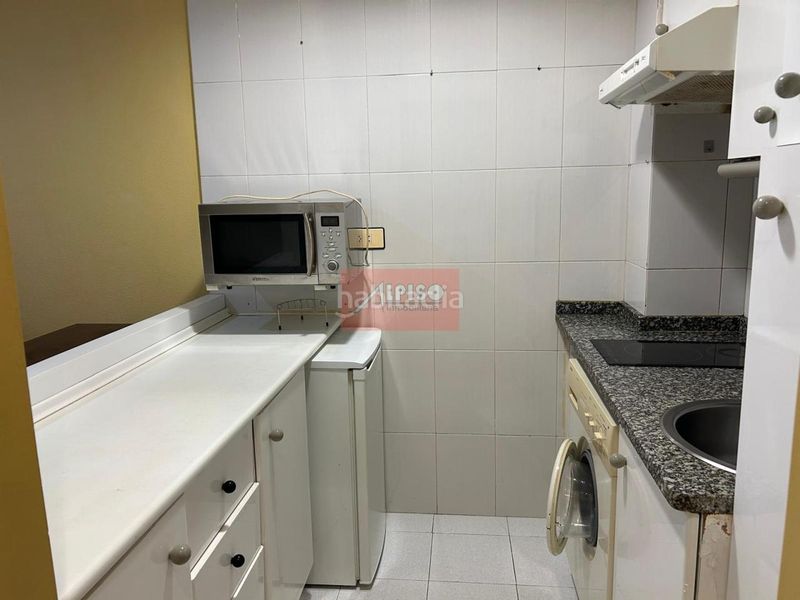 Foto 5f6877cb-8ca8-4e30-ac2a-5e71a87f2e4b. Apartament amb calefacció aparcament a Universidad Ourense