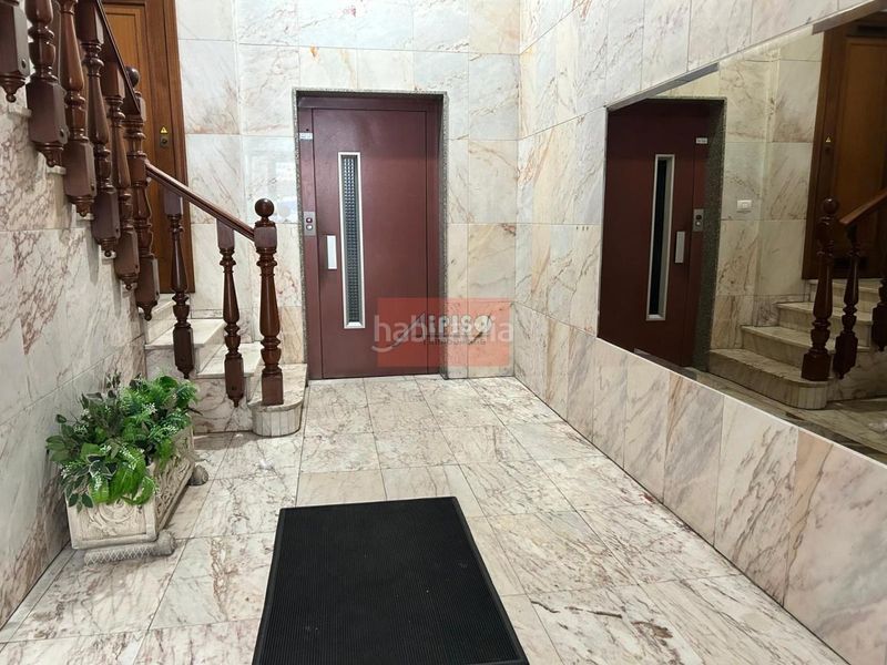 Foto a8c6f8ac-65cd-46c9-9a38-359df694475b. Apartament amb calefacció aparcament a Universidad Ourense