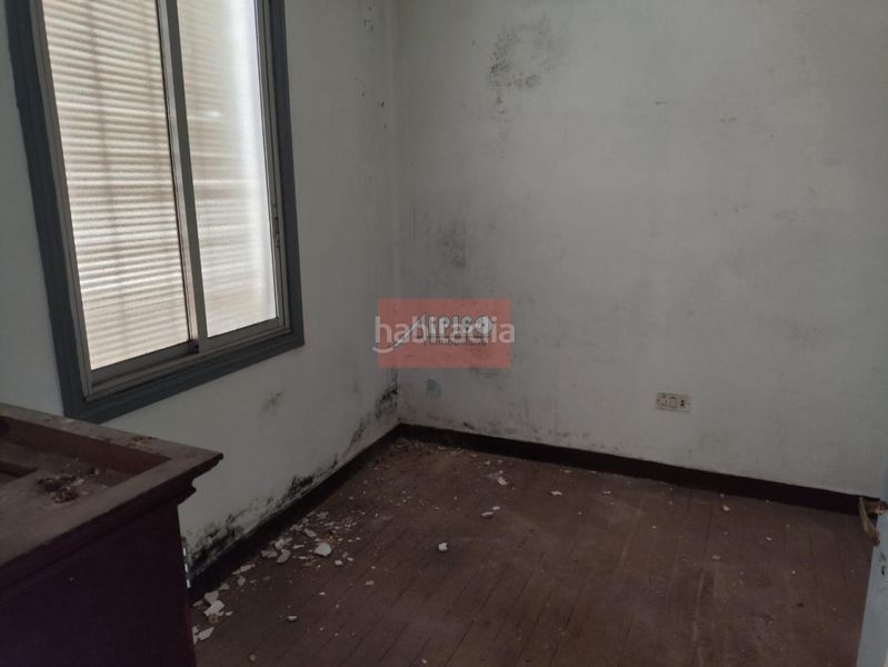 Foto 0a5000f9-d985-4010-a043-6bd281ada3b1. Edifici a Casco Viejo Ourense