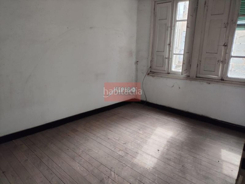 Foto 0b03902e-accd-4dff-bf17-3f9be3721fa3. Edifici a Casco Viejo Ourense