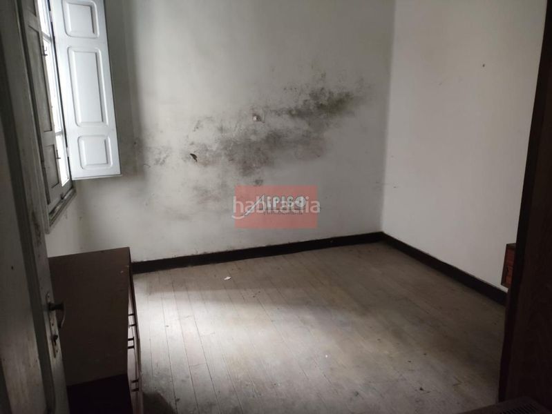 Foto 5dd3c2d9-a7dc-4f20-b658-6d3db978afe5. Edifici a Casco Viejo Ourense