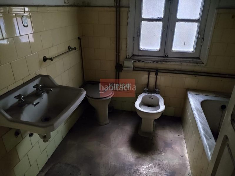 Foto a55295aa-4a4c-43c0-82ff-515226c703d1. Edifici a Casco Viejo Ourense