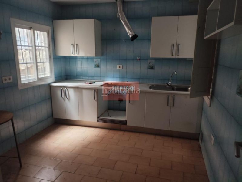 Foto abf126e1-7b23-45fd-8efd-4b04ebc3a9dc. Edifici a Casco Viejo Ourense