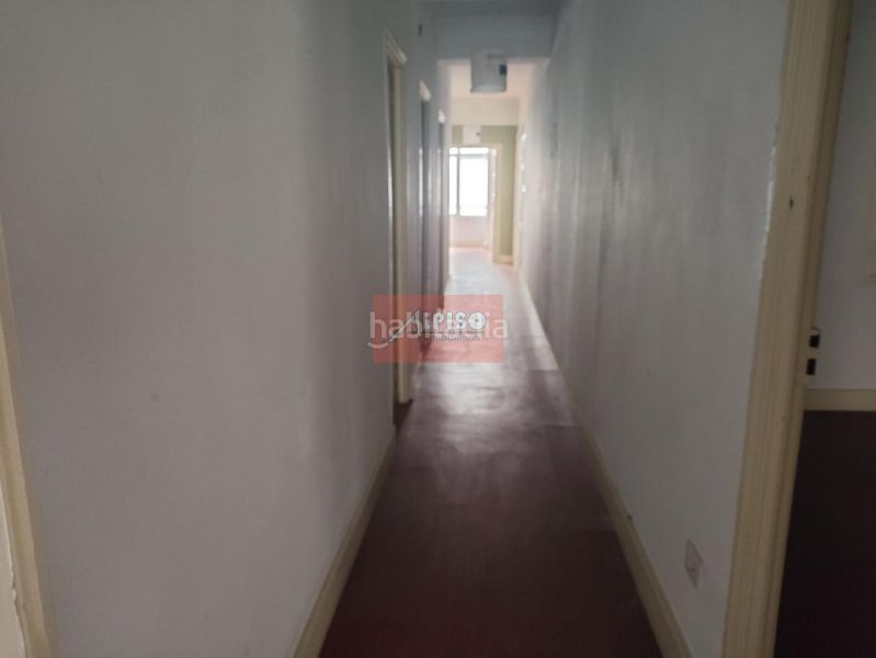 Foto e35fe798-aedc-4647-b5f5-1e8e43ad589d. Edifici a Casco Viejo Ourense