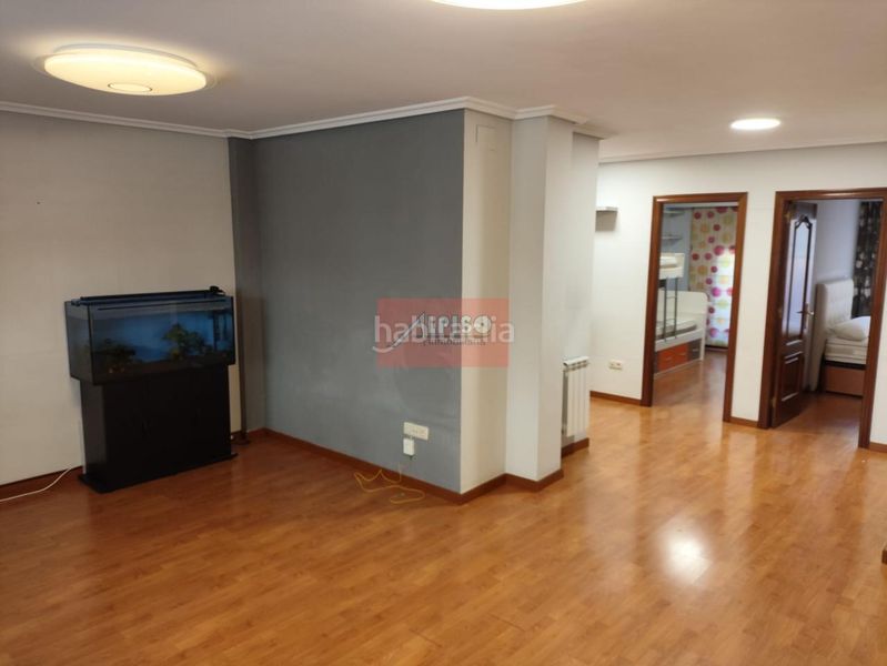 Foto 0f95dfc9-1730-4dee-9a3e-0cccbecec8b3. Apartament amb calefacció a Ventiun Ourense