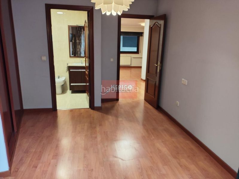 Foto 794b03ac-bb8f-4679-8957-d12ebdcacdce. Apartament amb calefacció a Ventiun Ourense