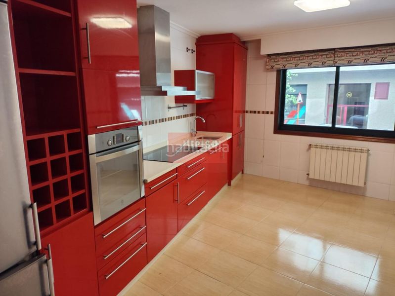 Foto c25d3f15-9561-4eac-afac-5b4d1452f4c3. Apartament amb calefacció a Ventiun Ourense
