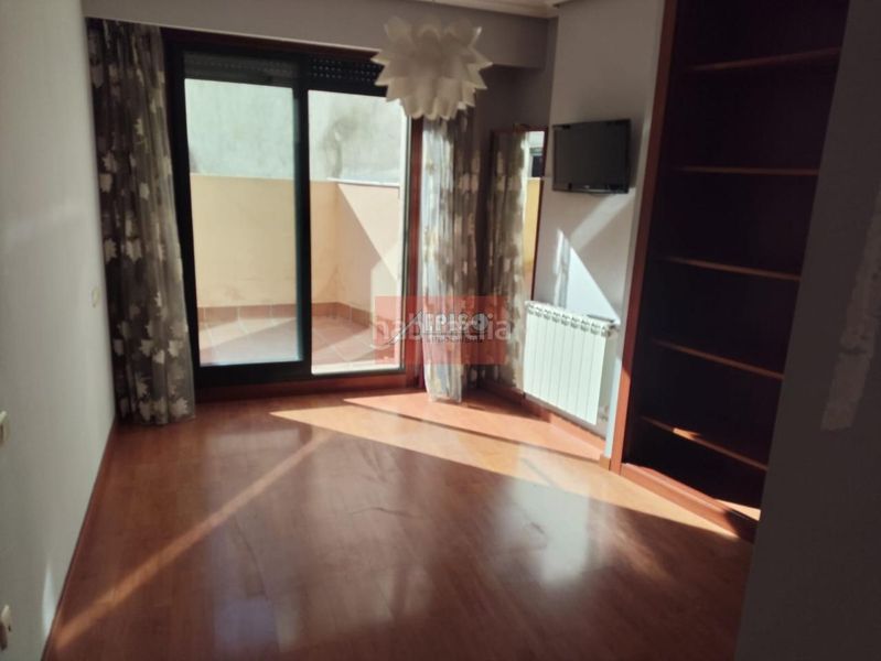 Foto d09513f7-57d6-4b6e-bc23-da64744a282f. Apartament amb calefacció a Ventiun Ourense