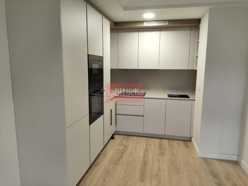 Foto 7d20d8ab-f2d6-4075-a58c-4e18da352b6d. Apartamento en Centro Ourense