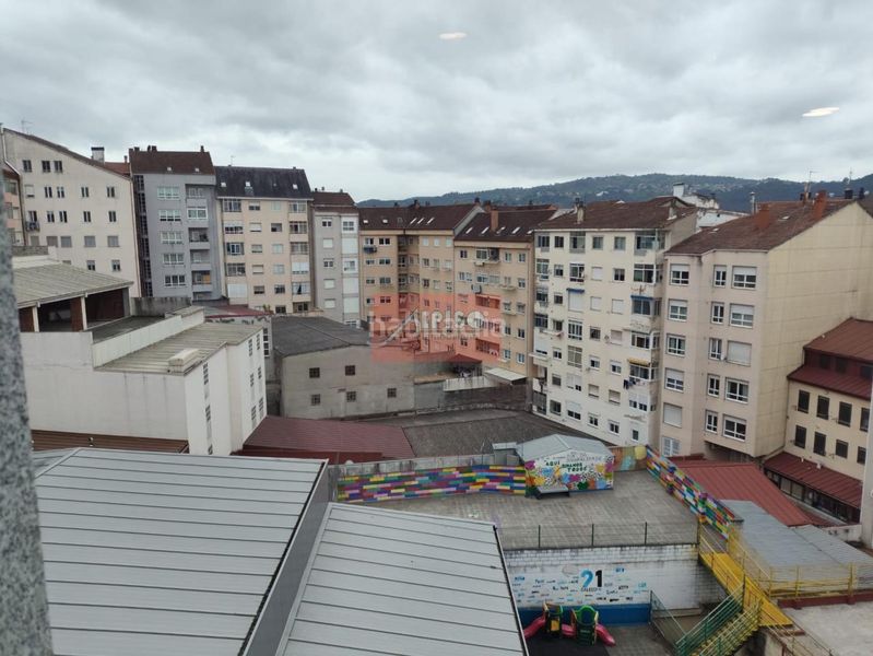 Foto 9115ba60-5ee6-4cf3-85f9-9277a6851516. Apartamento en Centro Ourense