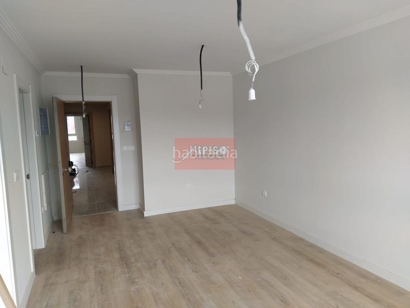 Foto cf3ddb1a-747e-4f76-8e3b-3aa03cbc5f9d. Apartamento en Centro Ourense