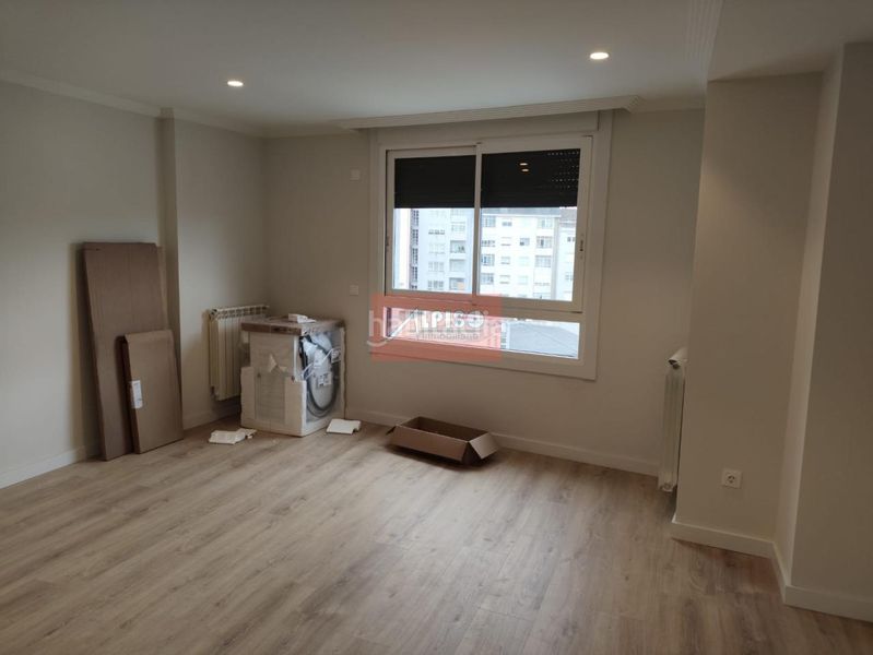 Foto ede3495e-a68b-4be7-9ece-39fa969c2e39. Apartamento en Centro Ourense