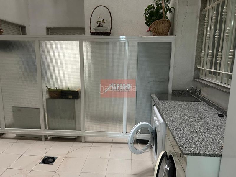 Foto 6ca655e2-1cc0-4824-9160-3f414c4abdfb. Pis amb calefacció aparcament a Centro Ourense