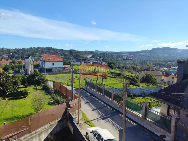 Foto e89f2333-21a5-42f9-bd74-2e845658763e. Xalet amb calefacció aparcament a Barbadás