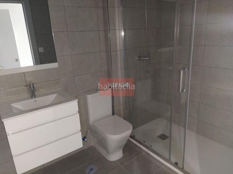 Foto c93e15fd-77bc-4218-8e98-b3c18bb5a08c. Estudi amb calefacció aparcament a Polvorín Ourense