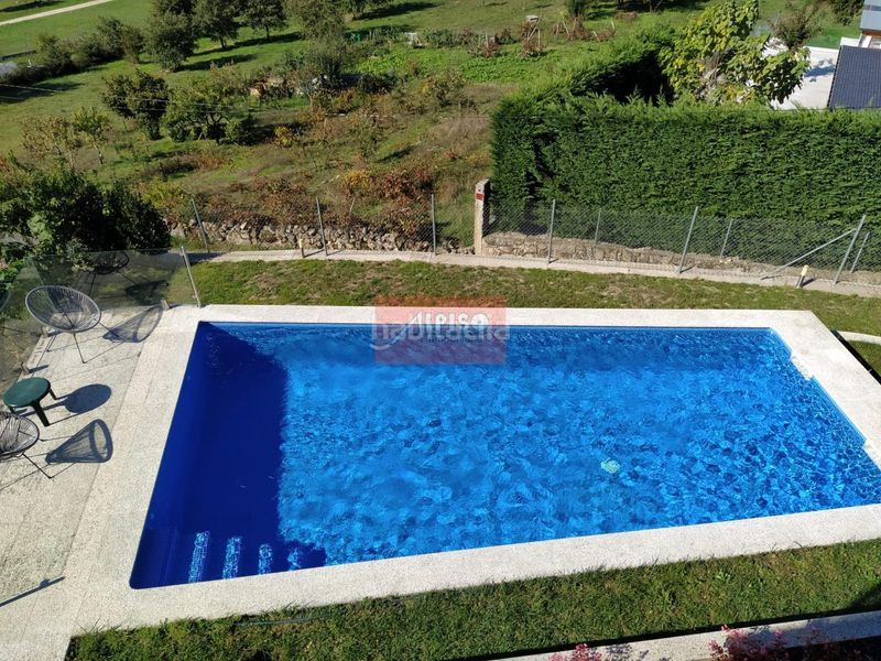 Foto 15d93ce2-3092-47d8-8782-2470abdf1577. Xalet amb calefacció aparcament piscina a Pereiro de Aguiar (O)