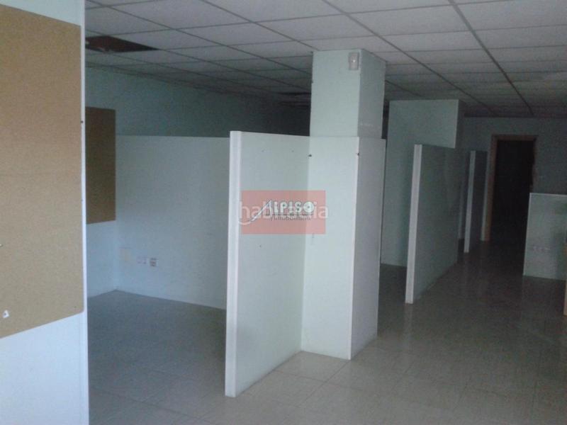 Foto fe68f608-23b0-4eb9-85ed-11d2a1f74cd1. Local comercial en Barrocanes Ourense