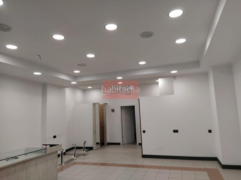 Foto 3ff1924f-b65d-44c6-be1b-97e64e496e8b. Local comercial a Centro Ourense