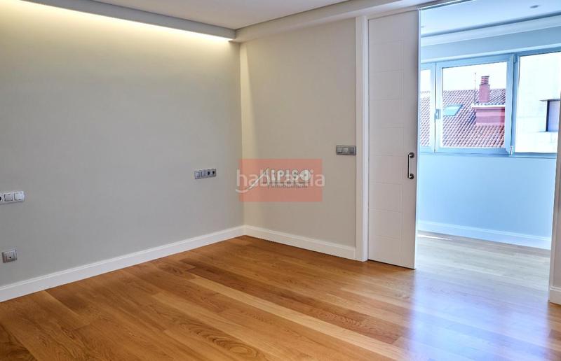 Foto 22e2cea5-96d2-4966-80ed-915752c2baf1. Piso en Centro Ourense