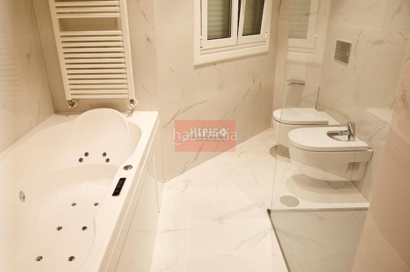 Foto cce7cce6-3ae3-4f33-96fd-418a1c715adc. Piso en Centro Ourense