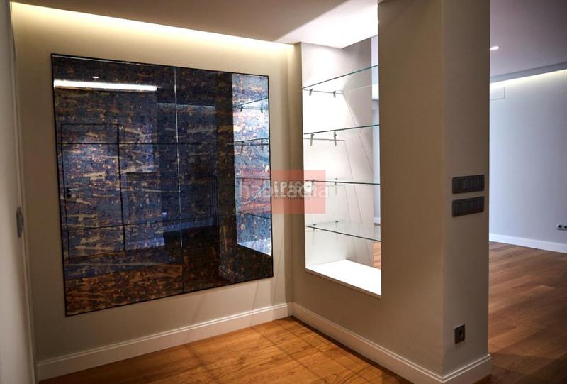 Foto df7870c2-6a50-4a21-9c0d-48283a24db99. Piso en Centro Ourense