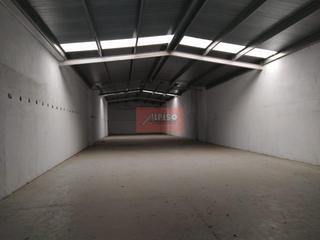 Alquiler Local Comercial en Ventiun
