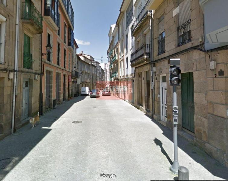 Foto d0186f2a-15fb-4fbf-83c6-51aba92a72d3. Édifice dans Casco Viejo Ourense