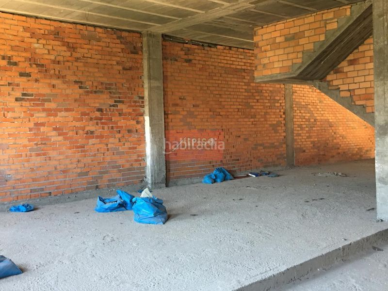 Foto 6ddbea6a-a53c-4a31-a729-b28ba9316bda. Local comercial a Couto Ourense
