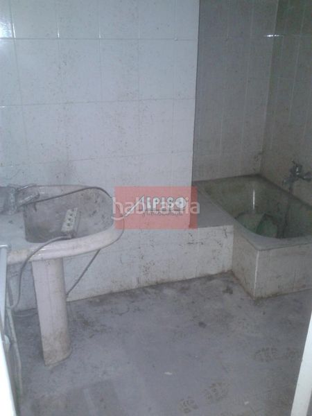 Foto 1bb9d9b7-e491-4932-b5fc-a29b52ed0f7b. Local comercial a Couto Ourense