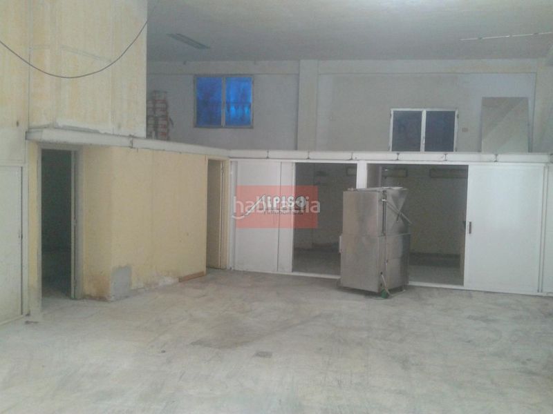 Foto a69ee9c1-3666-40db-bdf5-11e7a5ecd255. Local comercial a Couto Ourense
