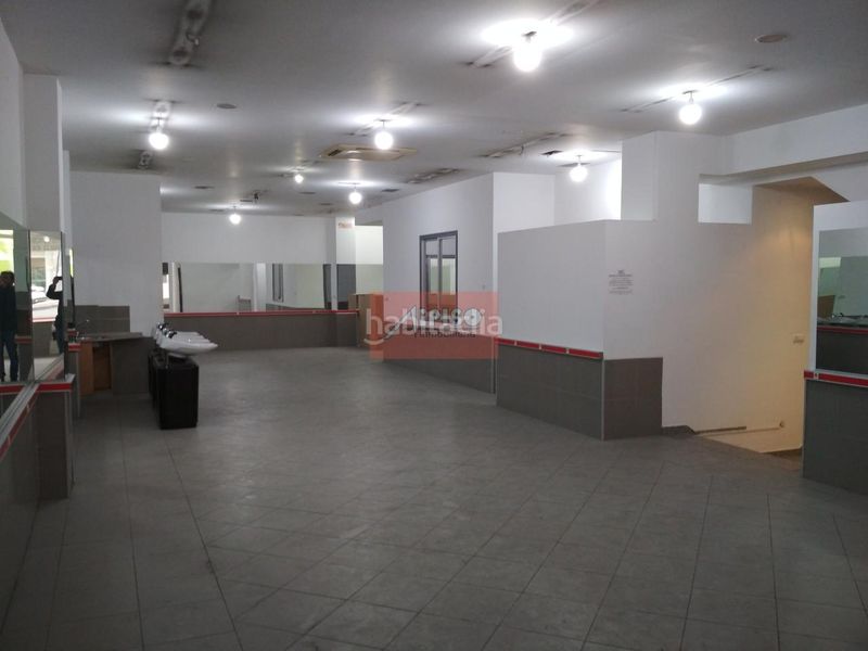 Foto f5e834f9-d1d2-40a8-bb76-534ac3f4402e. Local comercial en Posío Ourense