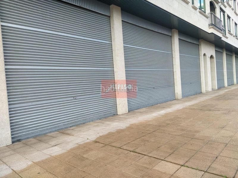 Foto d6a055af-e74b-4efd-b1ec-dedd894c27b5. Lloguer local comercial a Barbadás