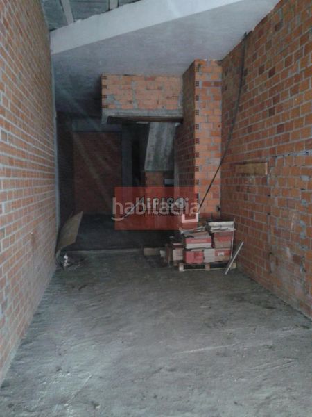Foto f229a45e-f7ce-4f24-adbb-dbe753300943. Local comercial en Centro Ourense