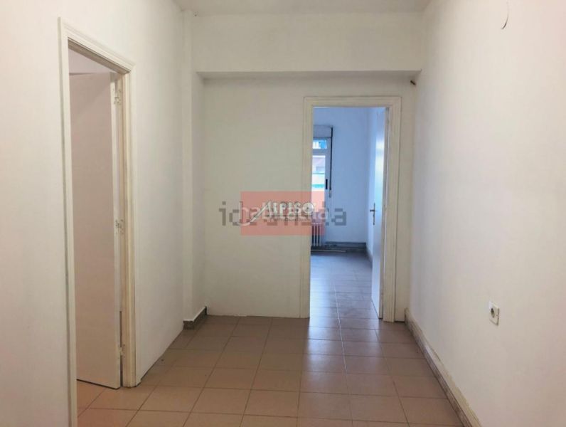 Foto 139b6889-3da6-491a-8915-61c3202afdff. Affitto ufficio con riscaldamento in Centro Ourense