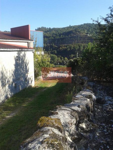 Foto 14db87fe-8db3-4d8a-a79e-b43c1941a43d. Residential plot in San Rosendo Ourense