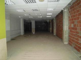 Lloguer Local Comercial a Calle quevedo 41. Local comercial acondicionado