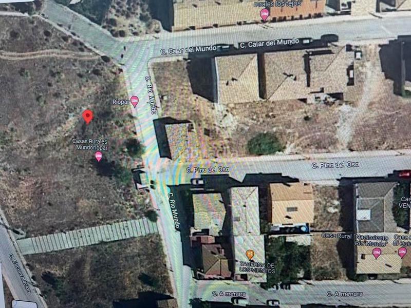 Foto 7bd27a98-2a56-4d87-9736-00d04598911d. Terreno residencial en calle rio mundo 4 solar de 358m2 en riopar (albacete) en Riópar