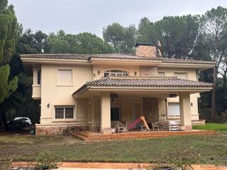 Xalet  Urbanizacin pinares del jcar. Magnifico chalet en urbanizacion pinares del jucar-villar