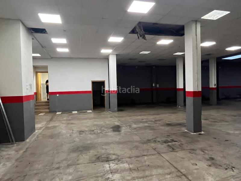 Foto 1e75cc2d-331b-4c94-bd66-bd51b37bd8c6. Local comercial a calle juan de toledo 19 a Industria Albacete