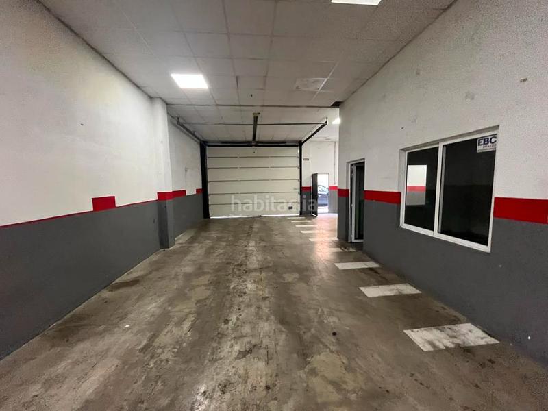 Foto 2c824d87-5b1a-493a-a774-619275fba975. Local comercial a calle juan de toledo 19 a Industria Albacete