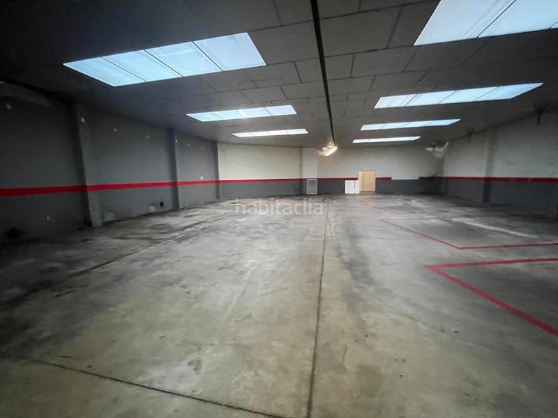 Foto 3fbbffd9-0ab1-4e5a-b2fc-e51cea2d4409. Local comercial a calle juan de toledo 19 a Industria Albacete